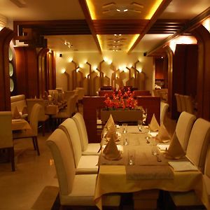 Hotel Millennium
